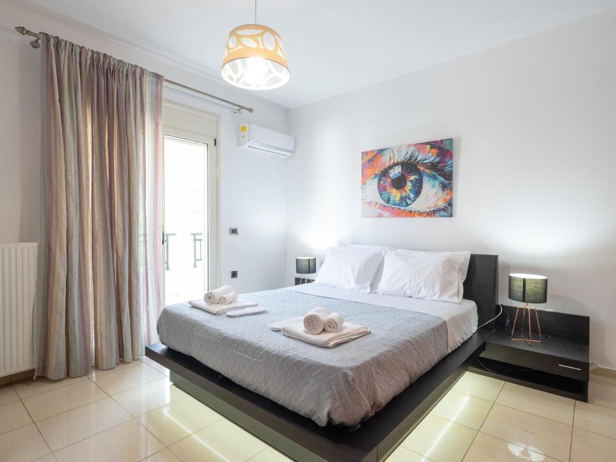 Grey House "By Checkin" Villa Karteros Luaran gambar